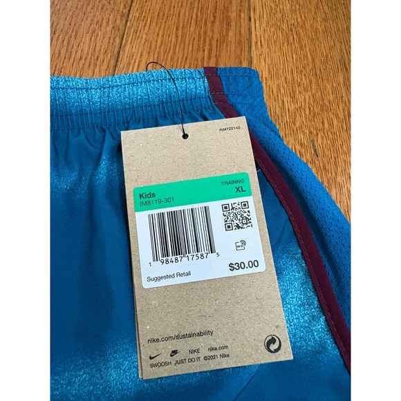 Nike Kids Dri-FIT Running Shorts Blue Gradient Maroon Trim XL IM8119-301 NEW - Picture 4 of 6